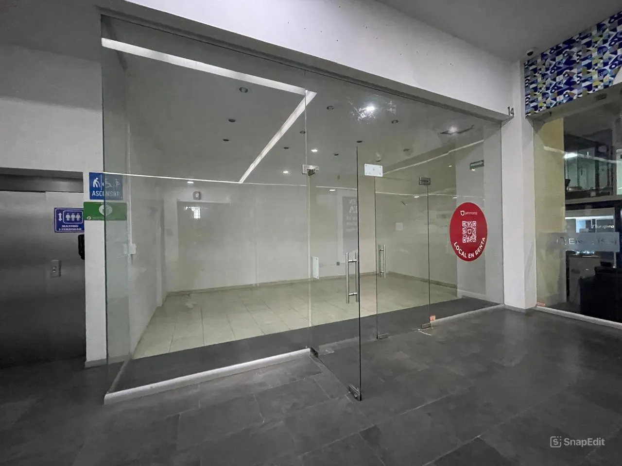 Local Comercial Spot2