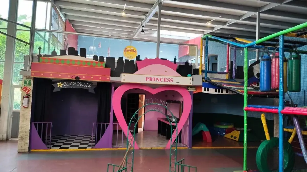 Local Comercial Spot2