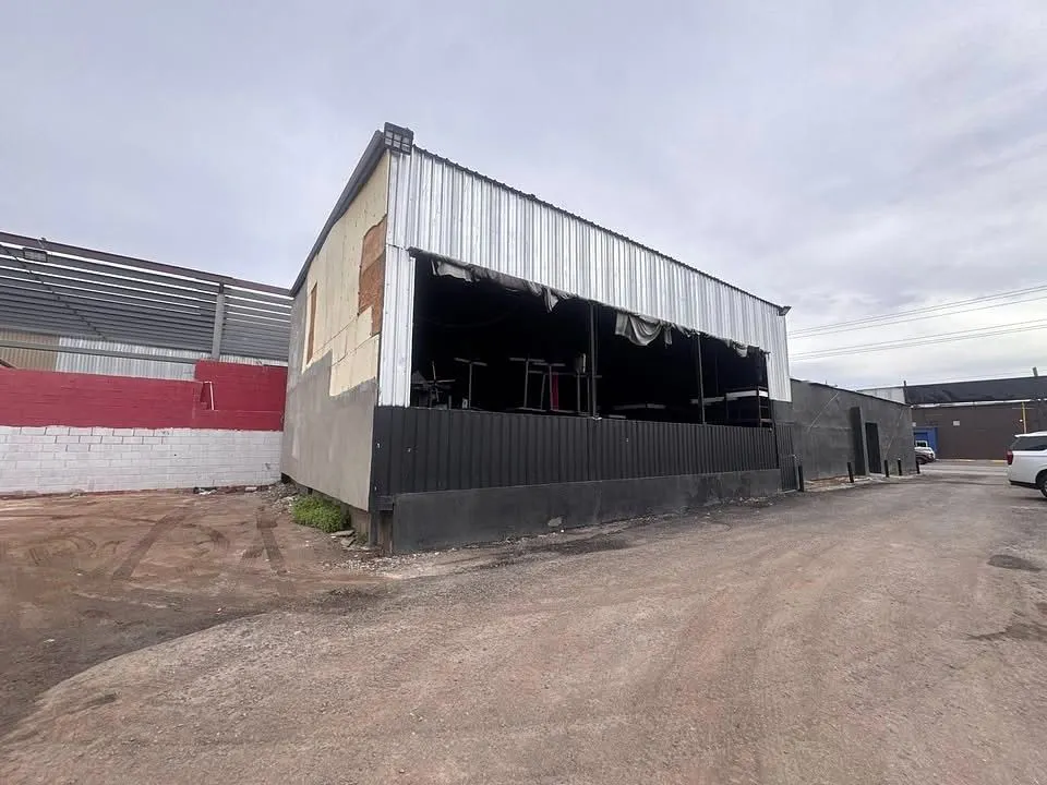 Local Comercial Spot2