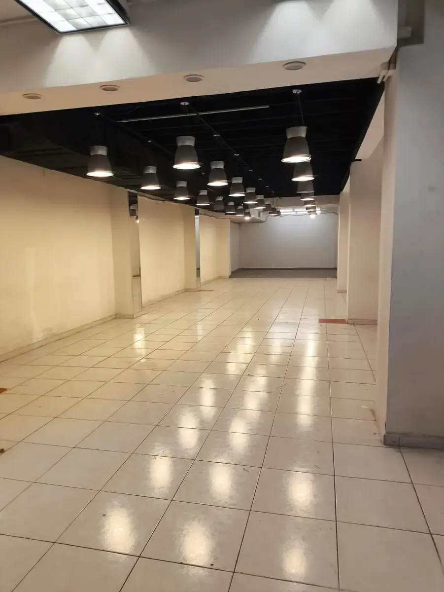 Local Comercial Spot2
