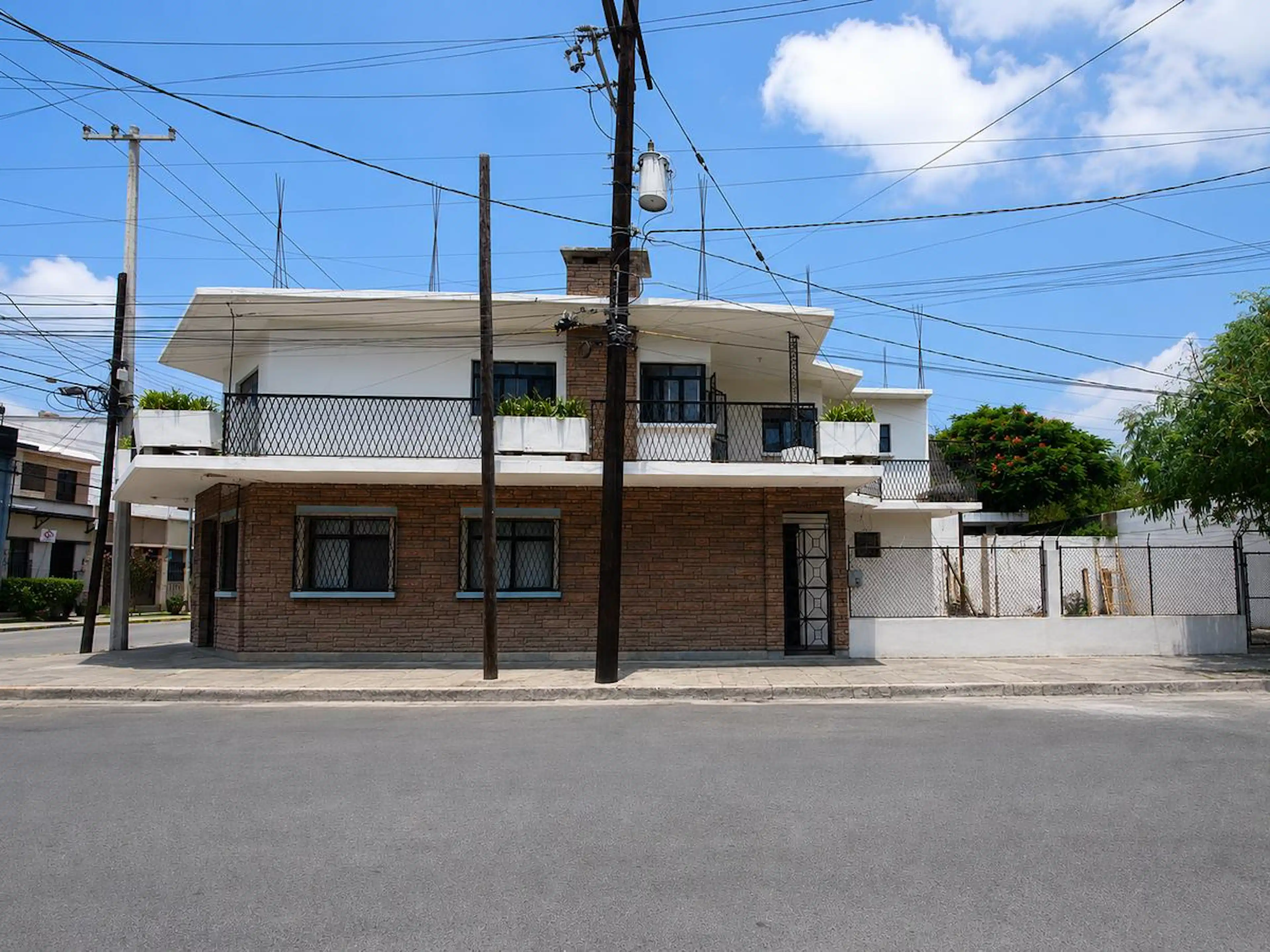 Calle General Carlos Salazar Poniente
