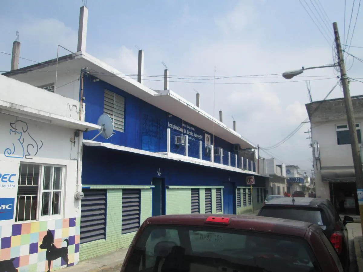 Local Comercial Spot2