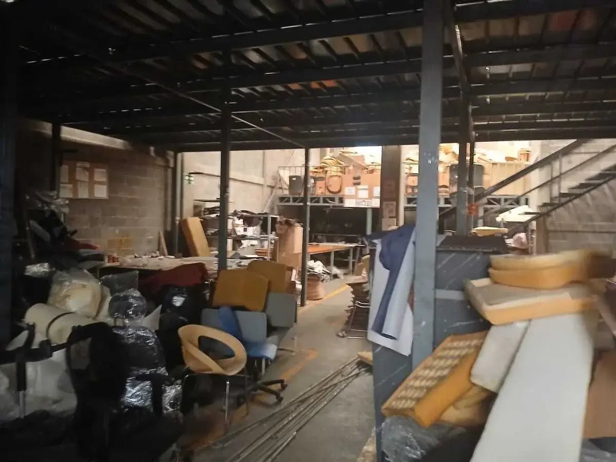 Local Comercial Spot2