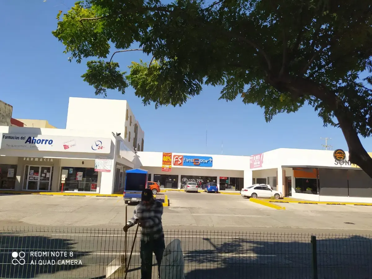 Local Comercial Spot2