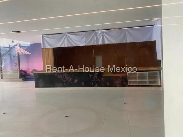 Local Comercial Spot2