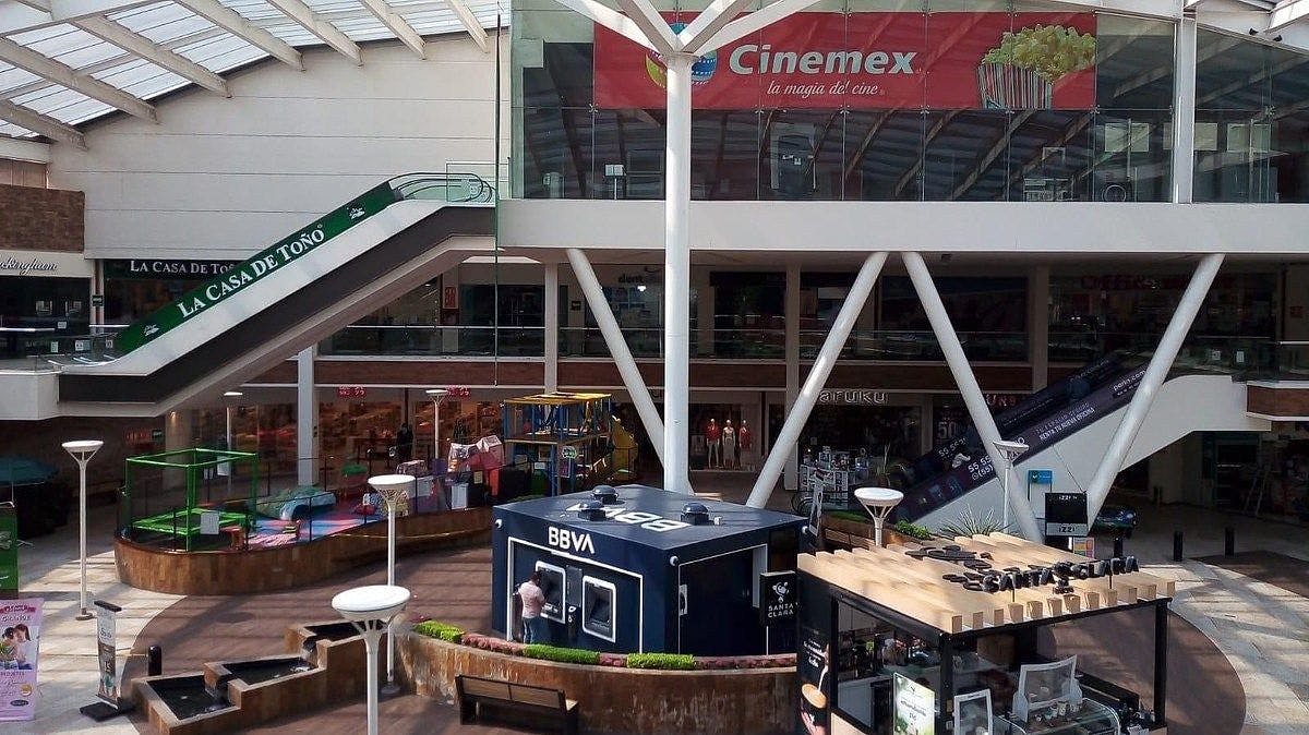 Local Comercial Spot2