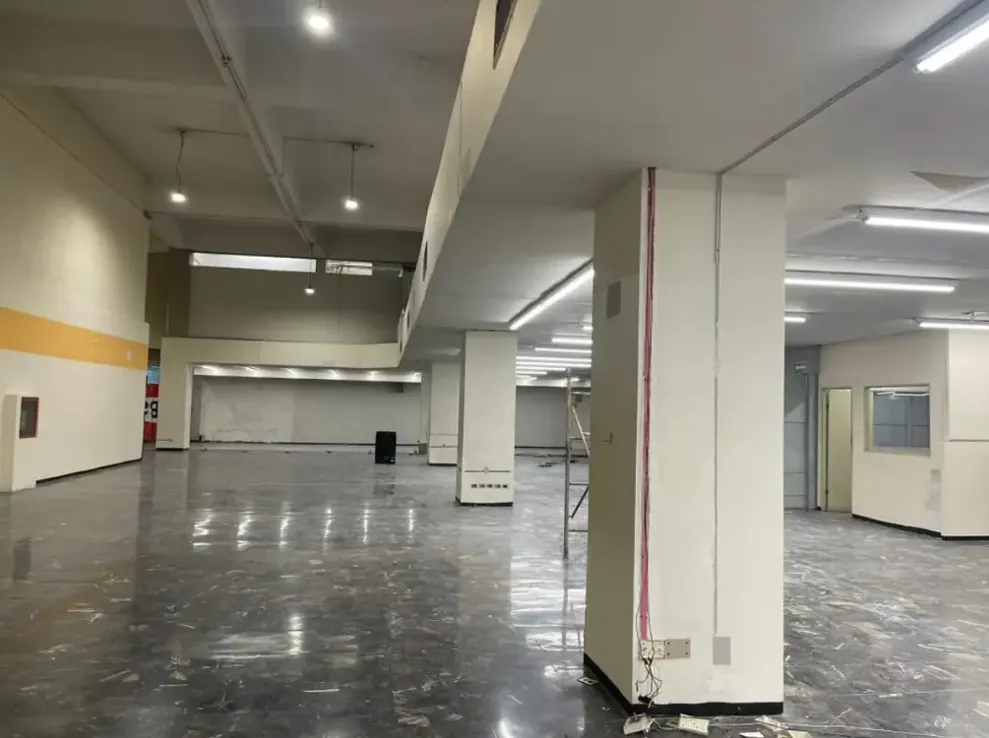 Local Comercial Spot2