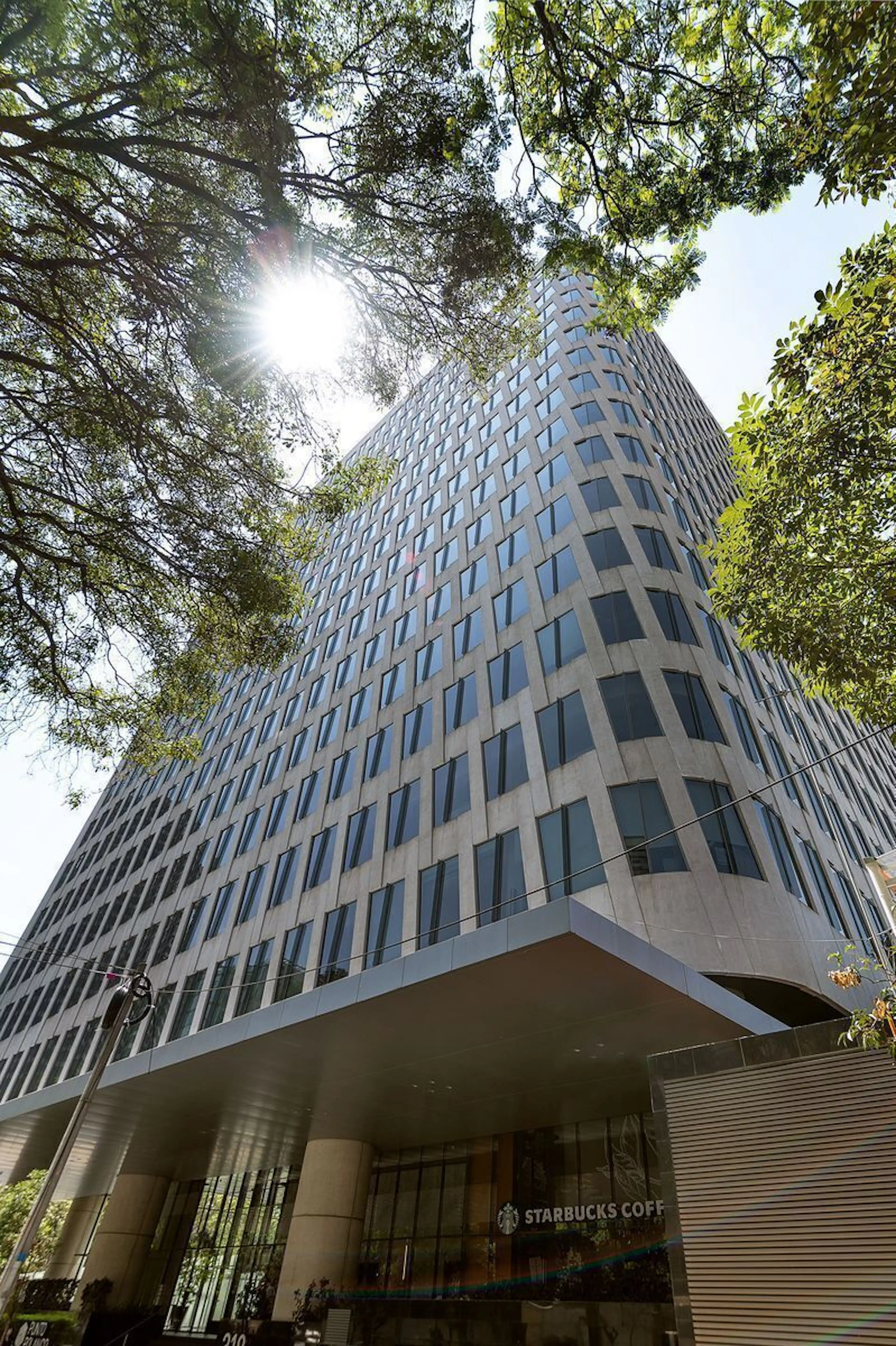 Corporativo En Anahuac