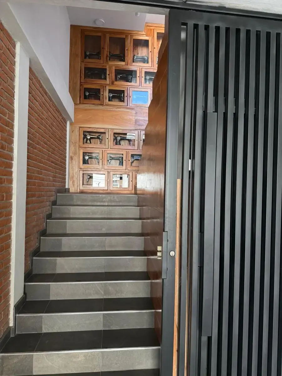 Local Comercial Spot2