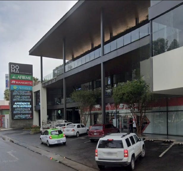 Local Comercial Spot2