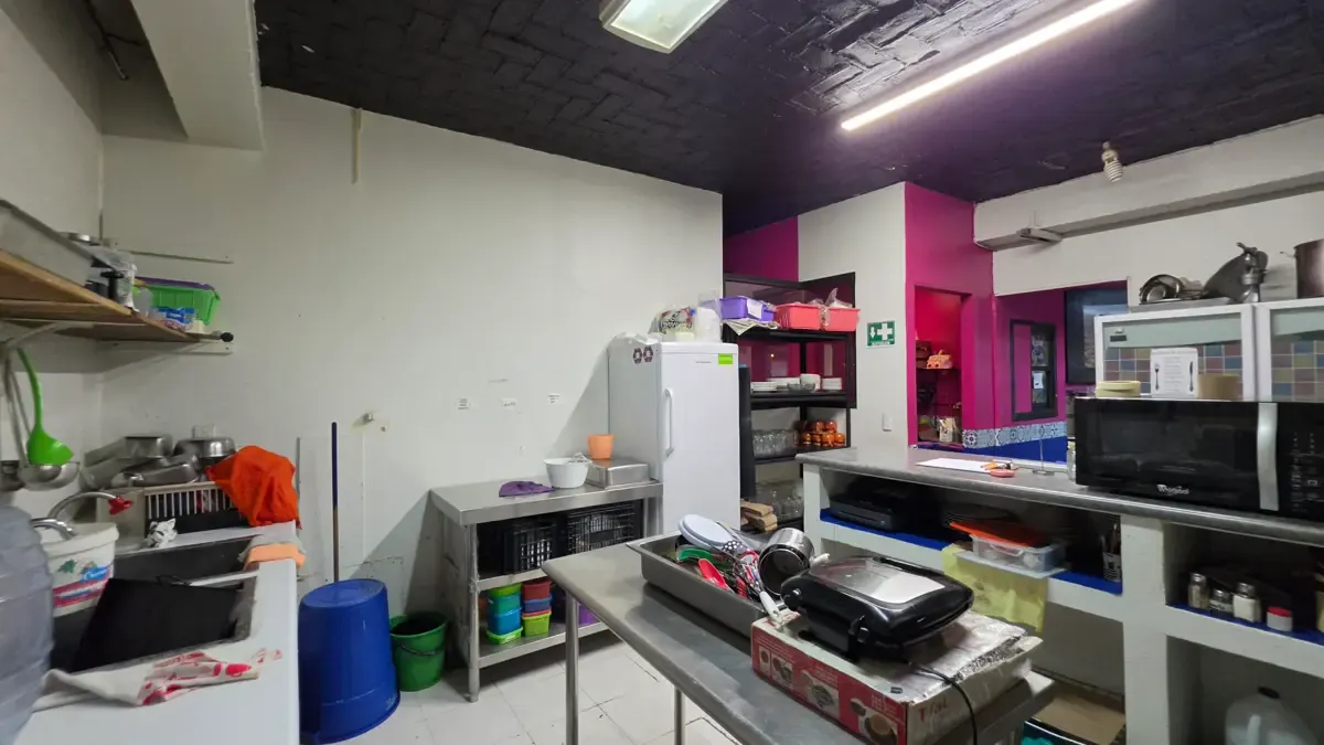 Local Comercial Spot2