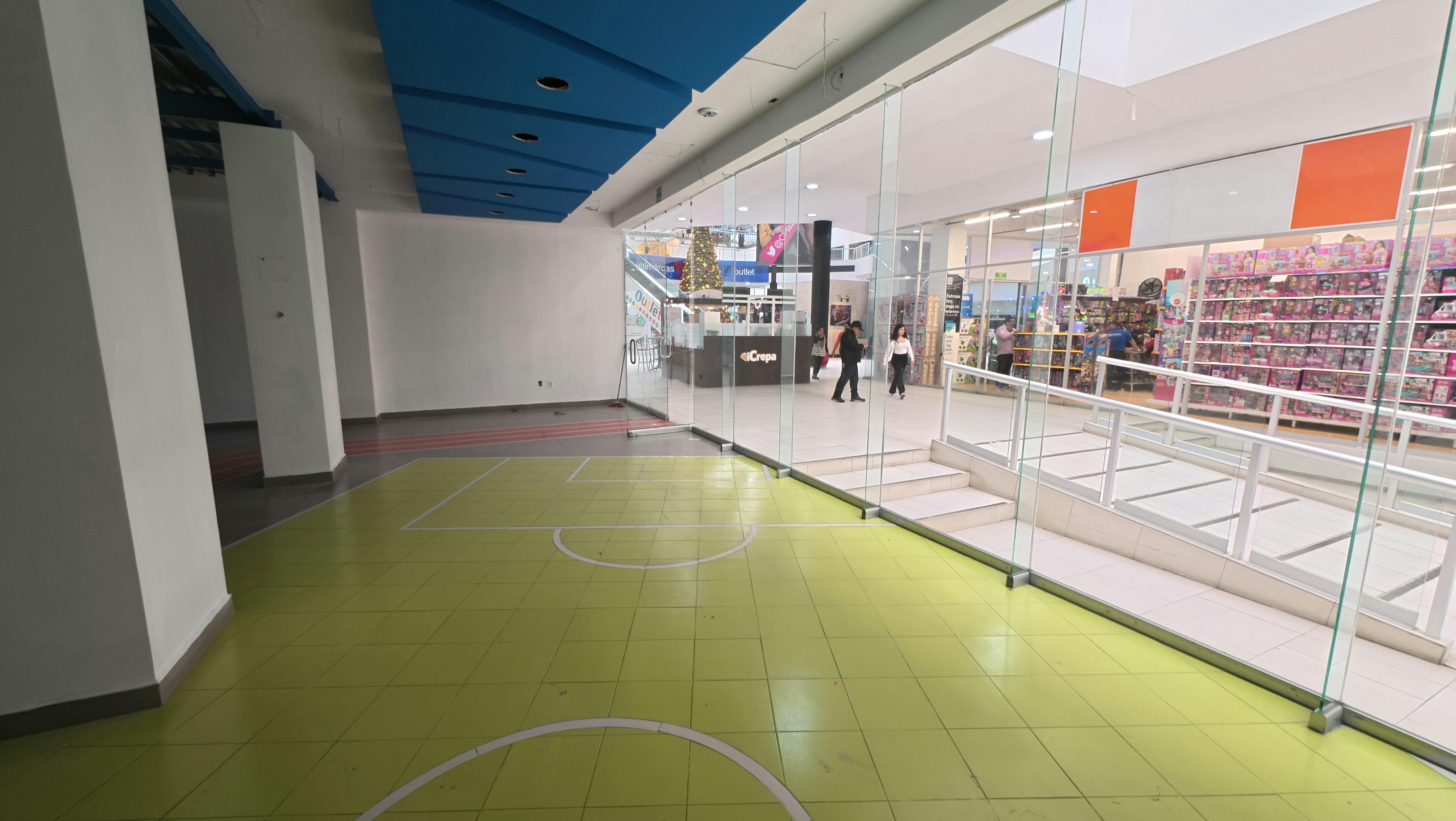 Local Comercial Spot2