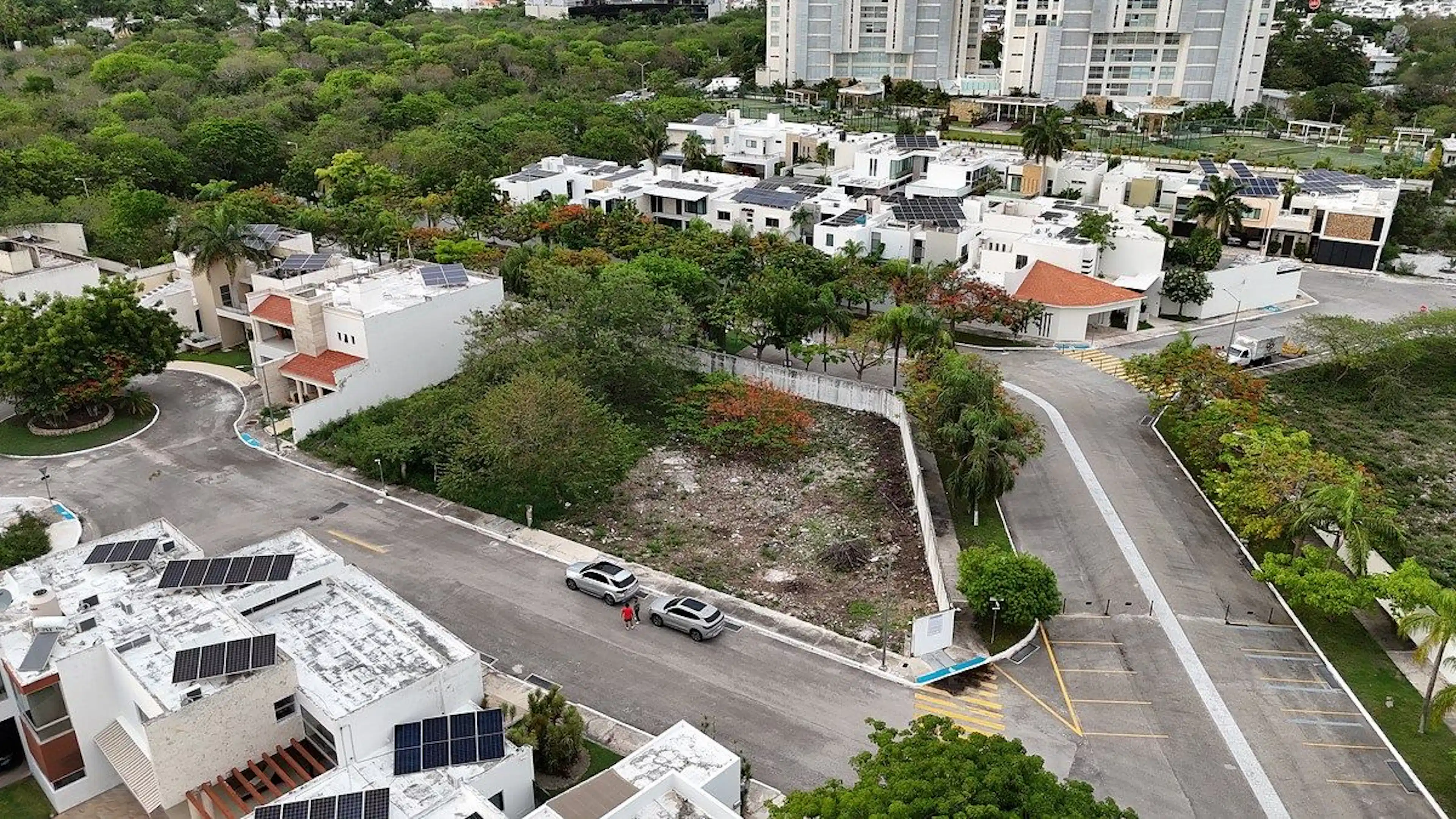 TERRENO/LOTE EN VENTA MERIDA, ALTABRISA, PRIVADA MARSELLA, ENTREGA INMEDIATA.