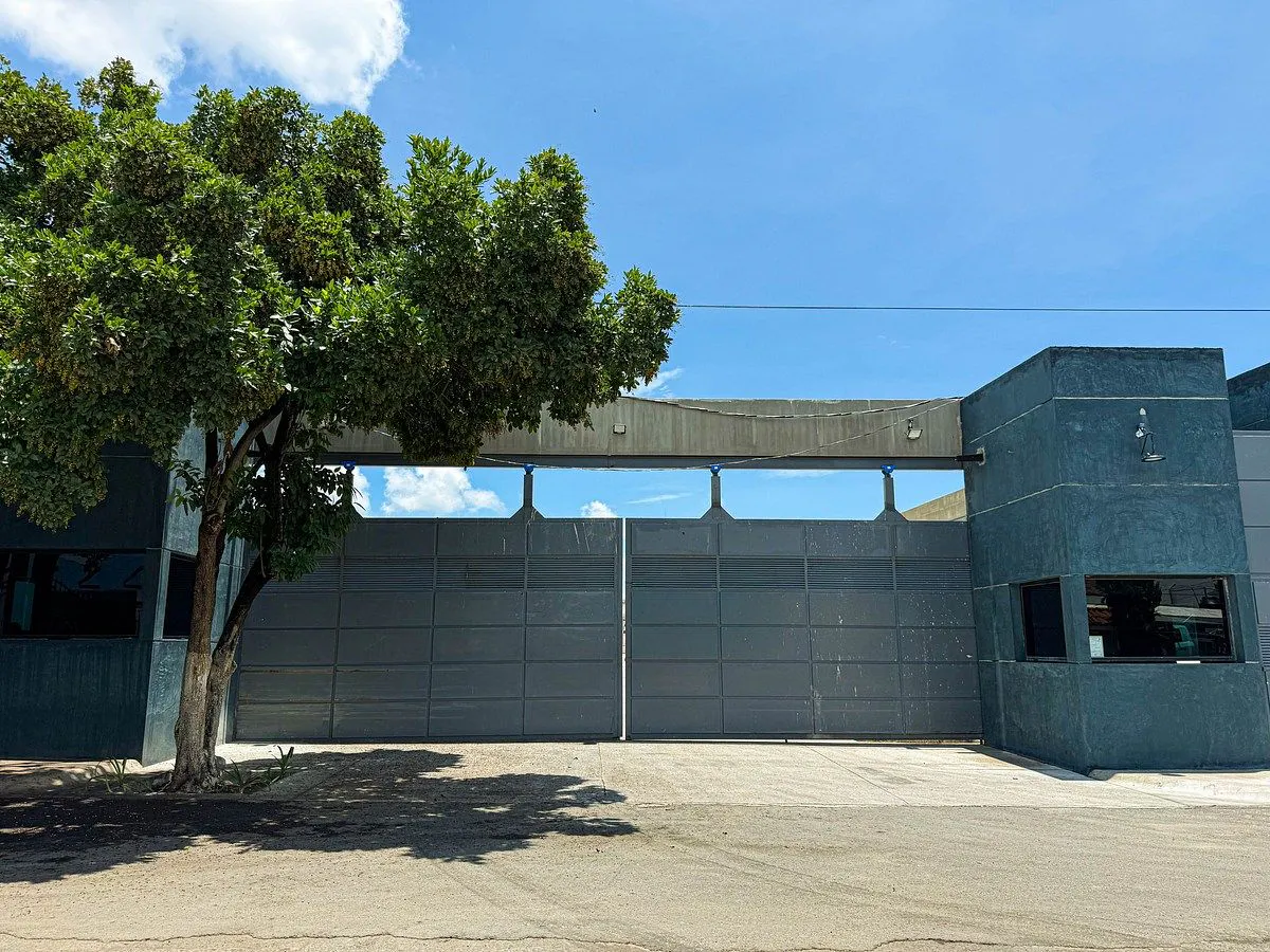 Industrial Spot2