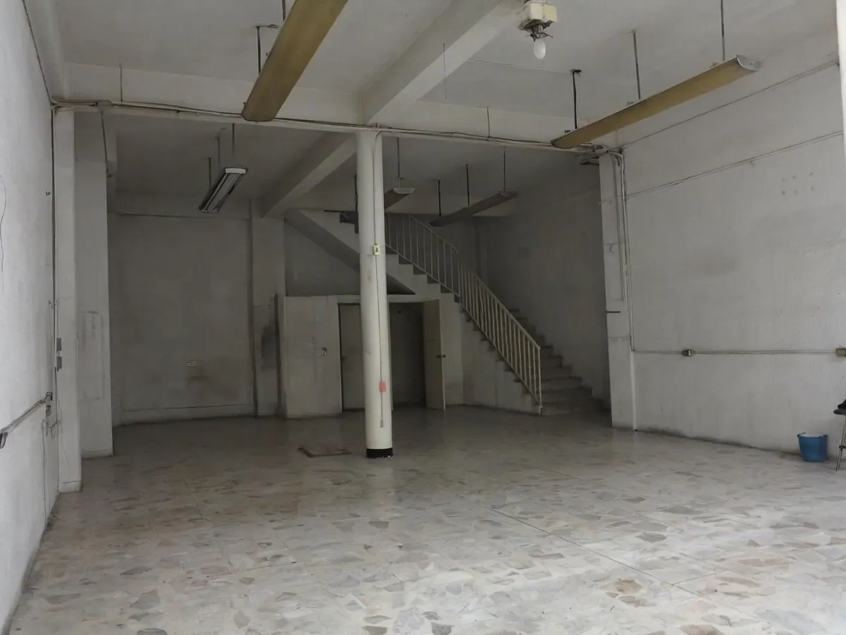 Local Comercial Spot2