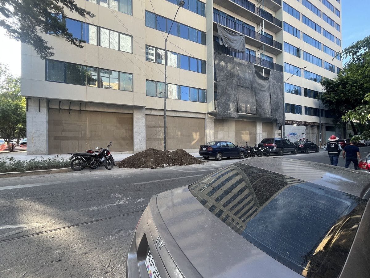 Local Comercial Spot2