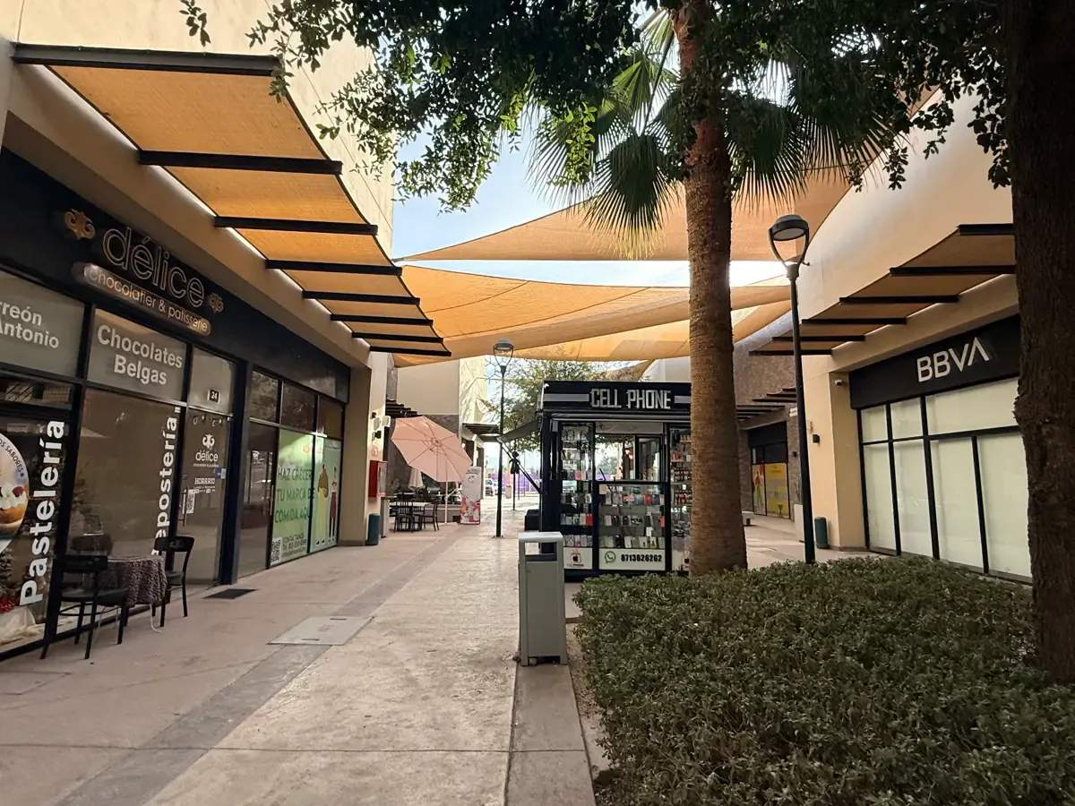 Local Comercial Spot2