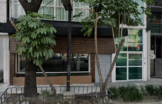 Local Comercial Spot2