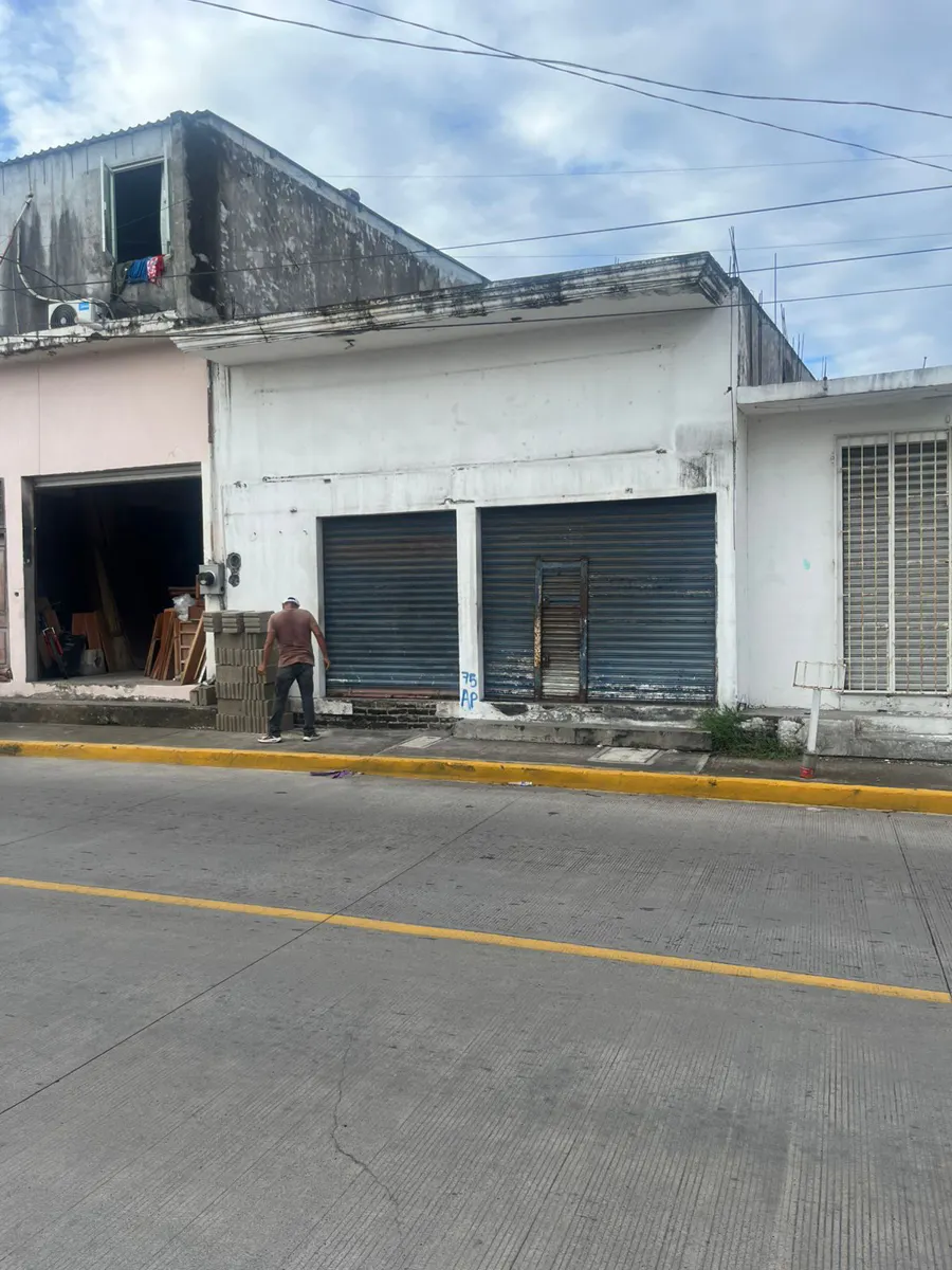 Local Comercial Spot2