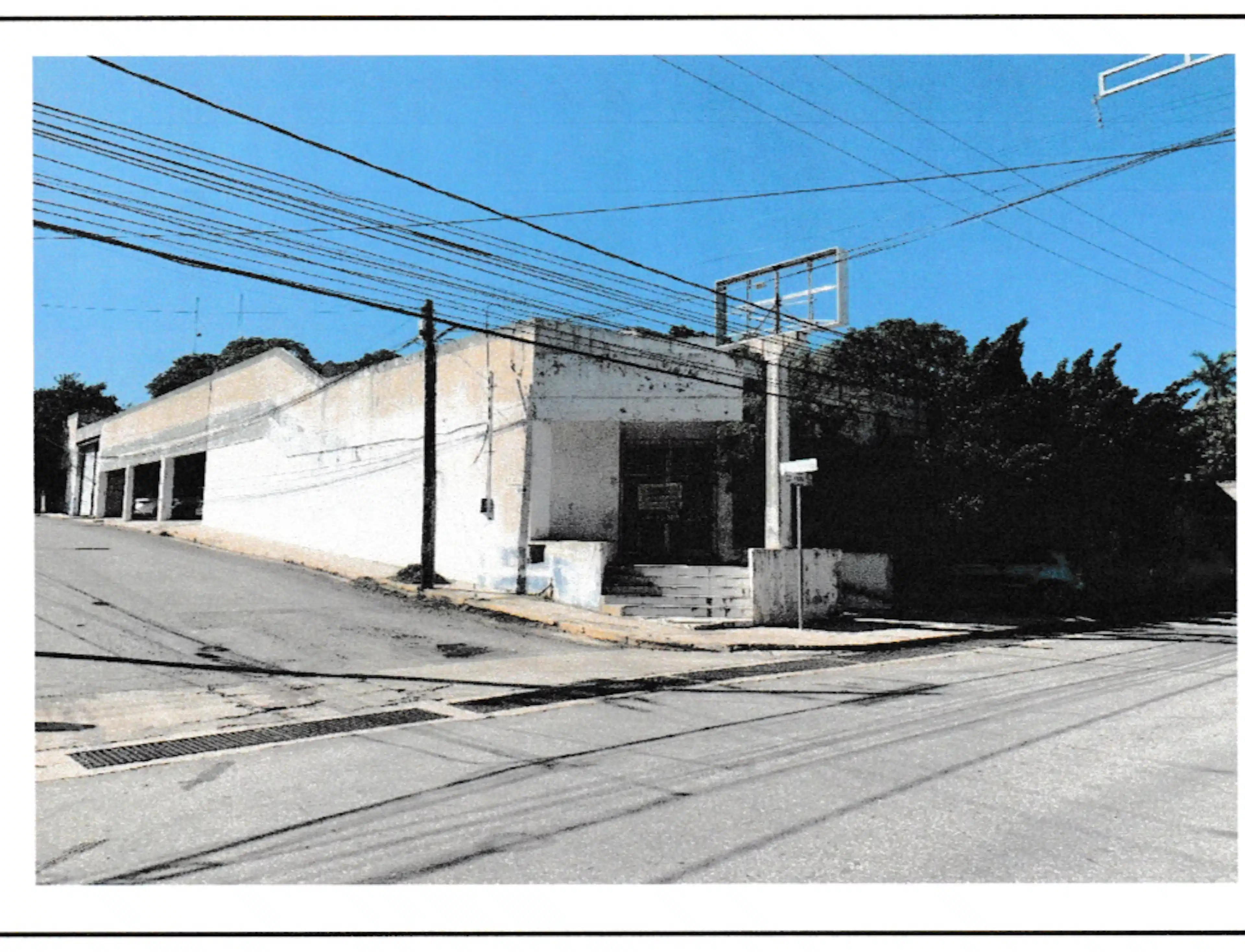 Avenida Resurgimiento 327