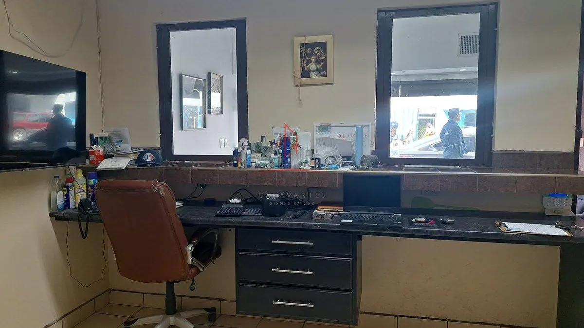 Local Comercial Spot2