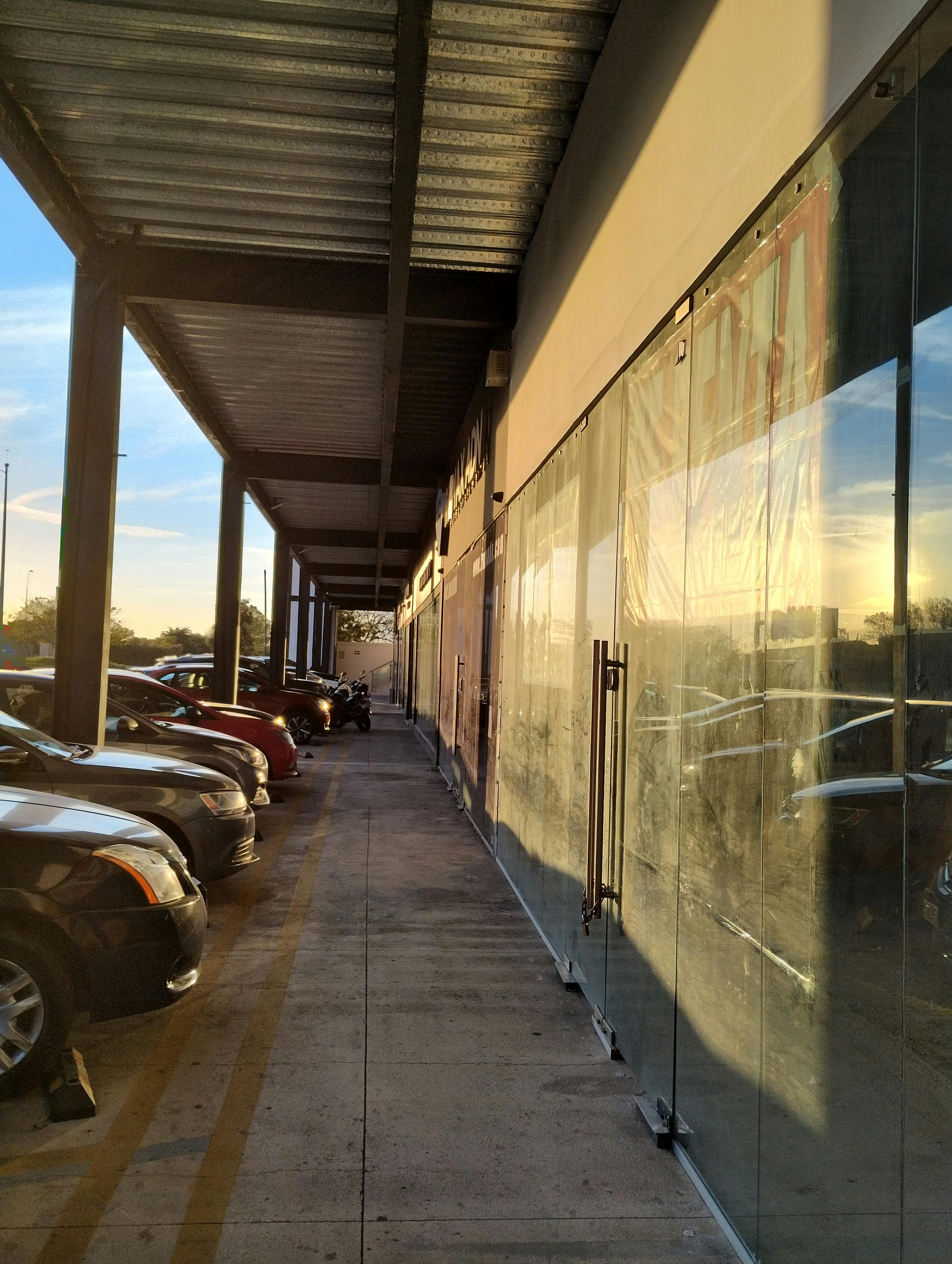 Local Comercial Spot2