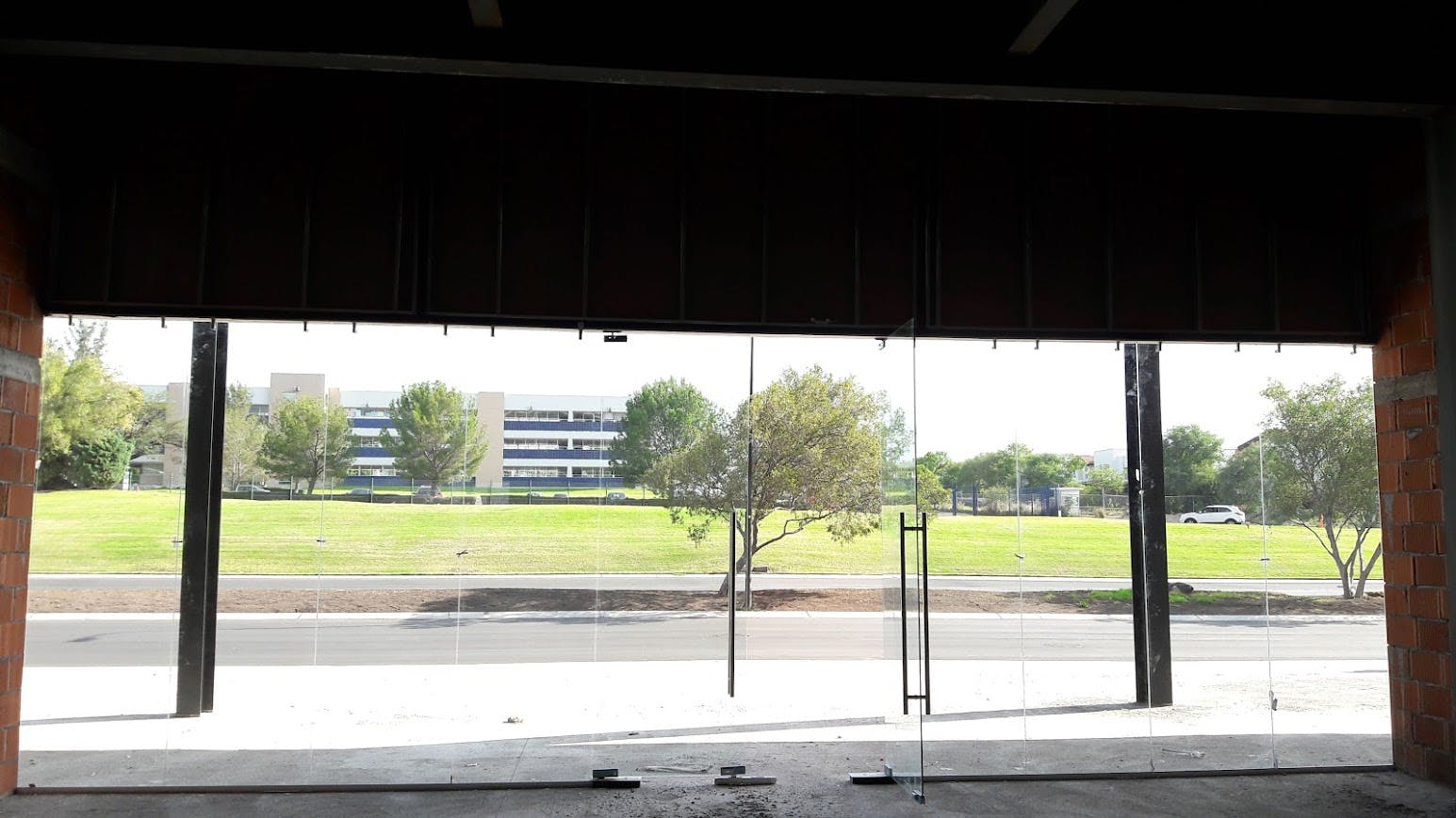 Local Comercial Spot2