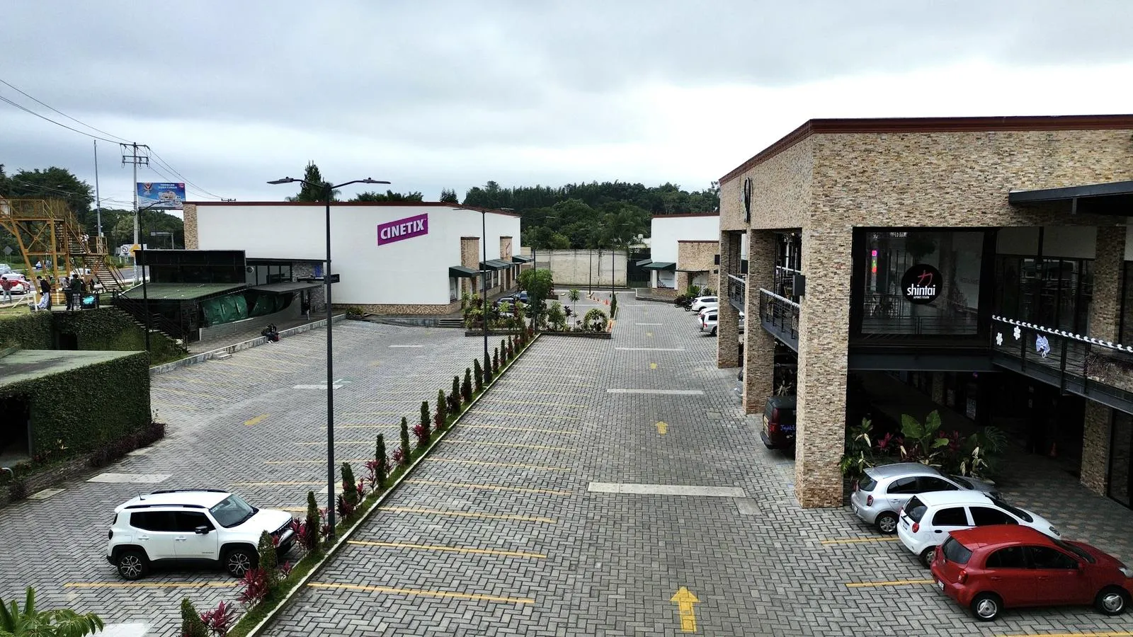 Local Comercial Spot2