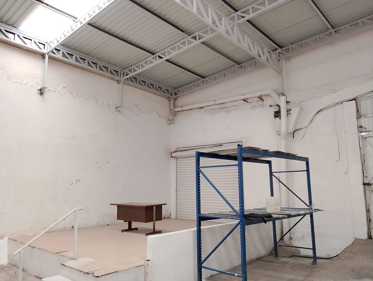 Local Comercial Spot2