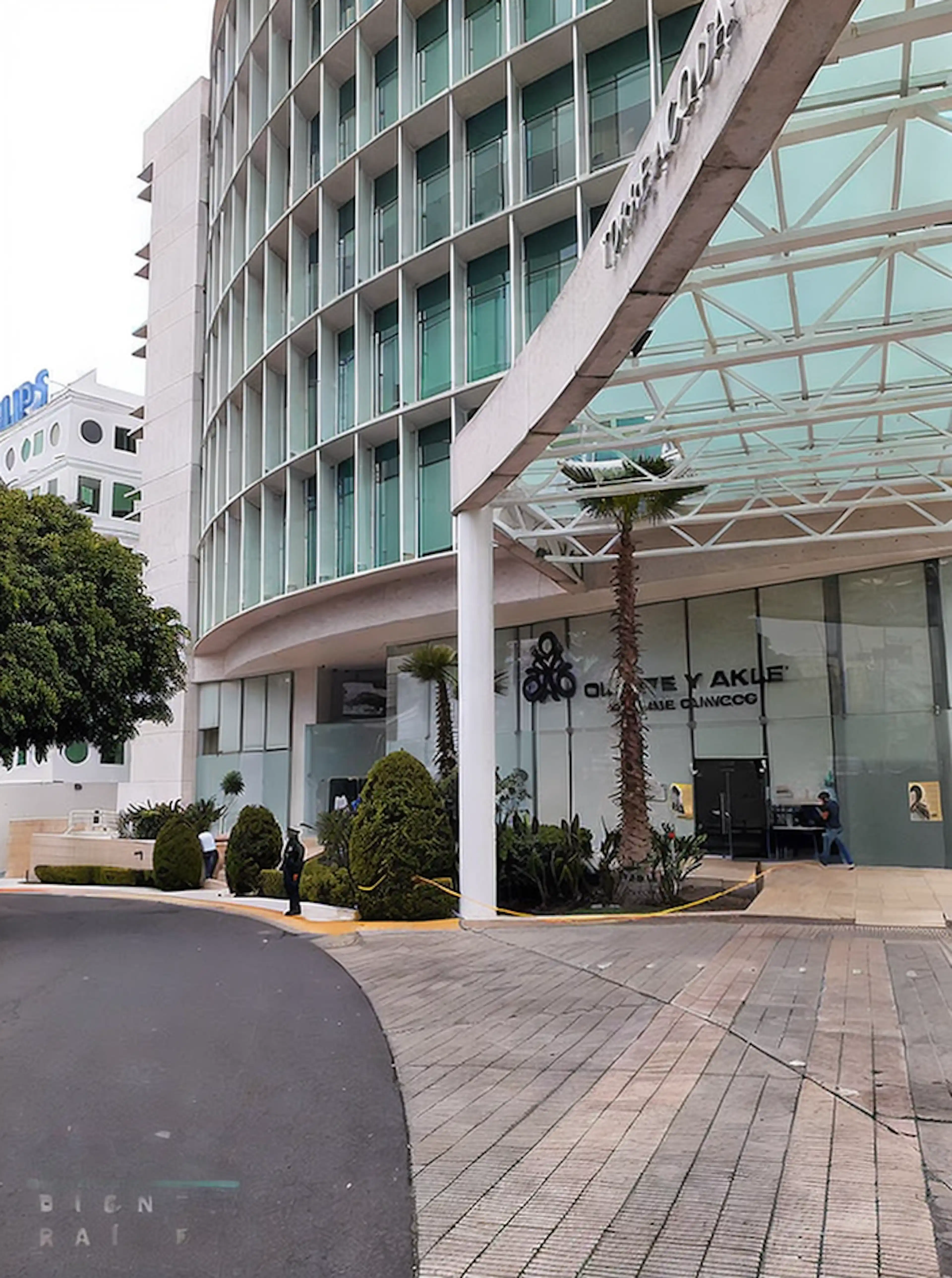 Avenida De La Palma 8