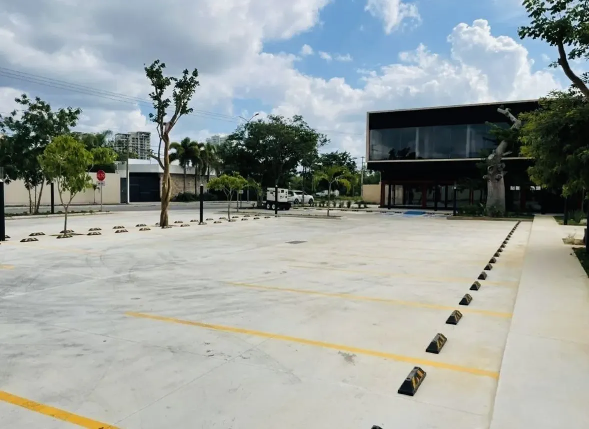 Local Comercial Spot2