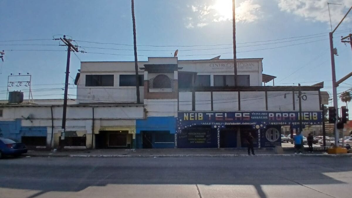 Local Comercial Spot2