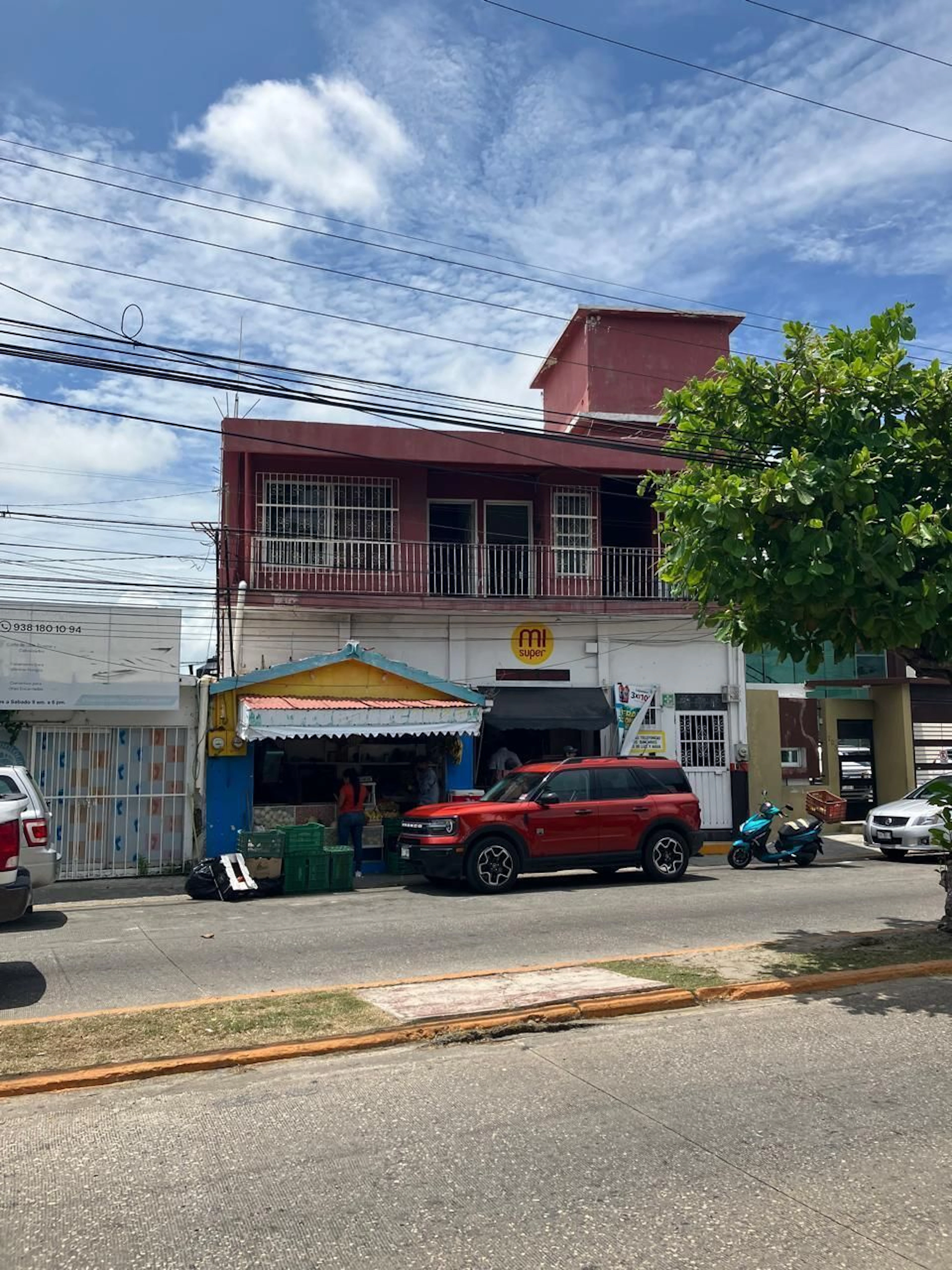 Local Comercial Spot2