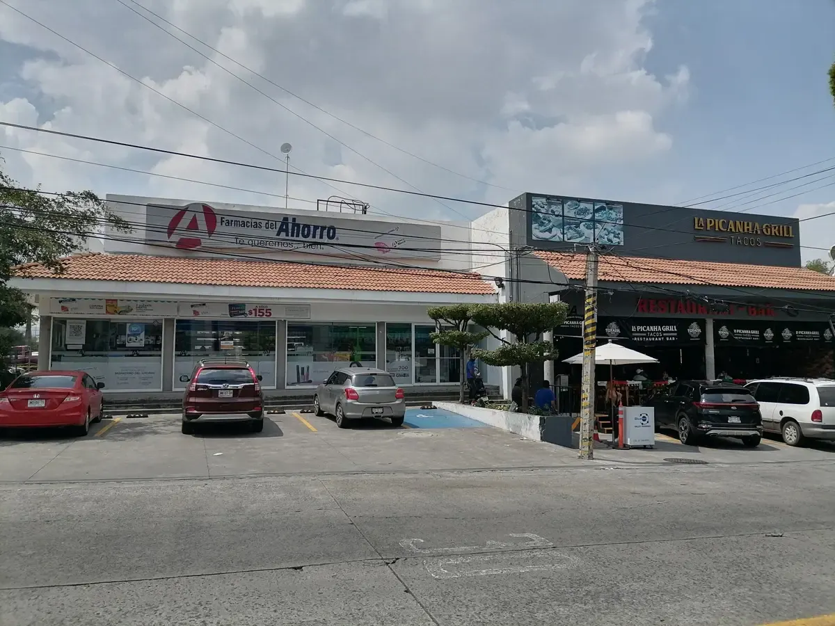 Local Comercial Spot2
