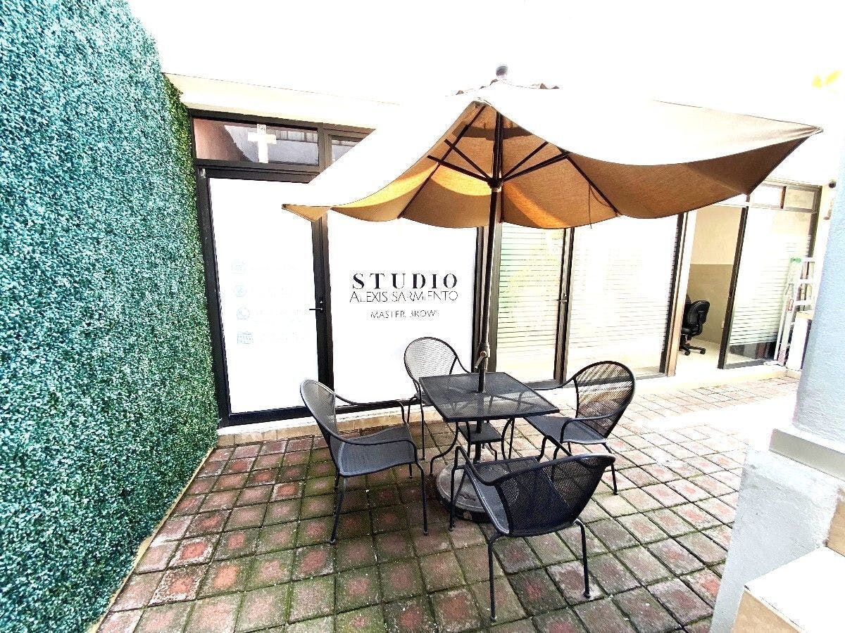 Local Comercial Spot2