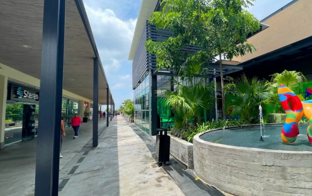 Local Comercial Spot2