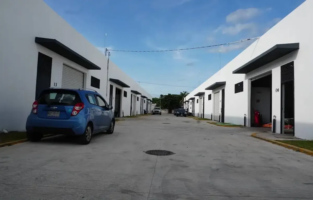 Industrial Spot2