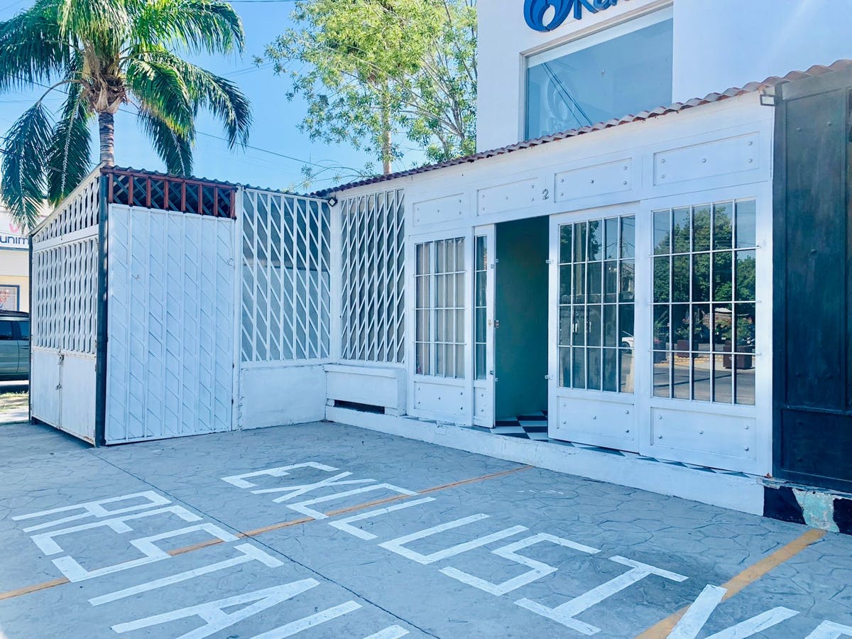 Local Comercial Spot2