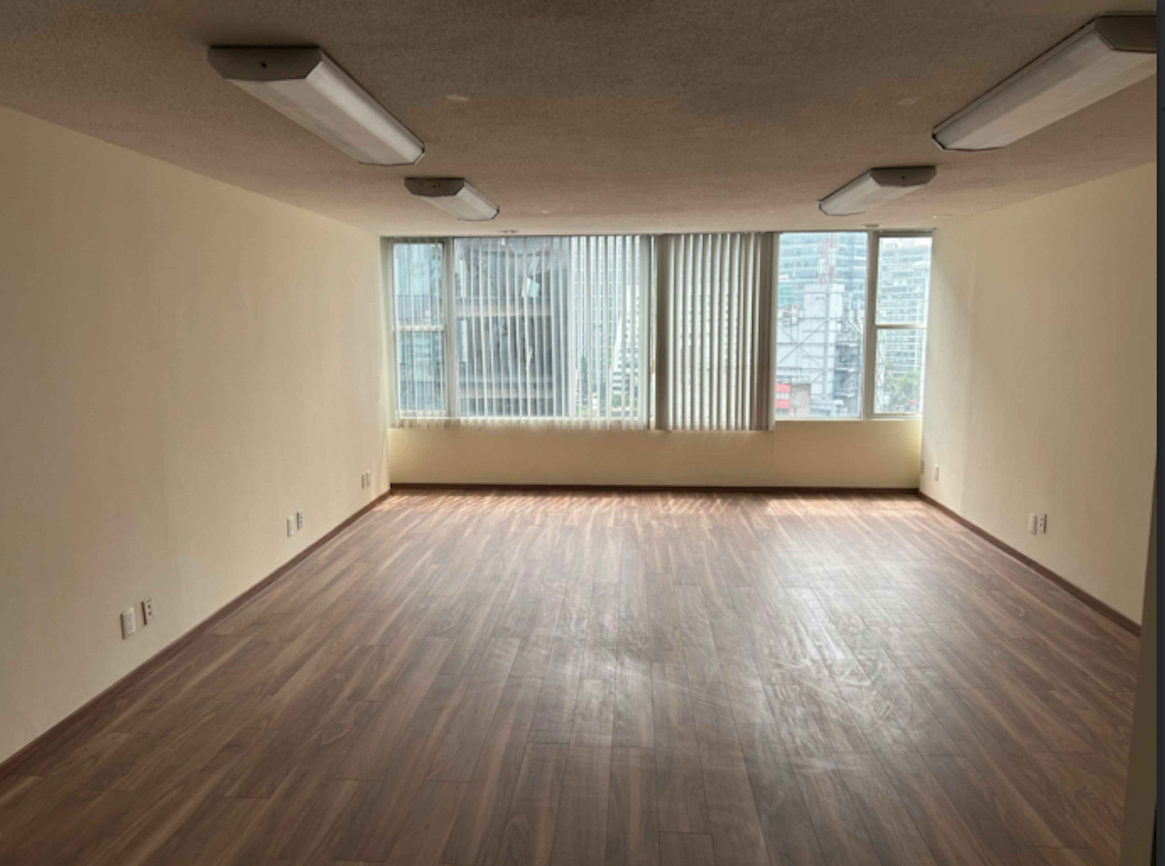 Calzada General Mariano Escobedo