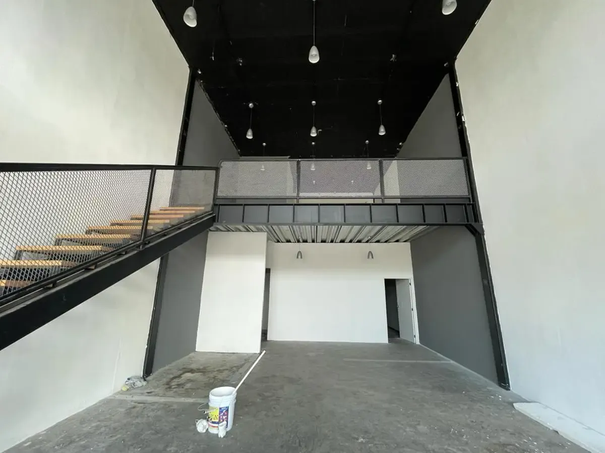 Local Comercial Spot2