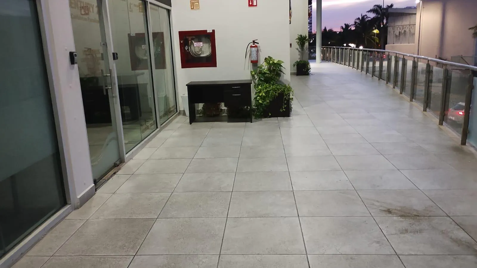 Local Comercial Spot2