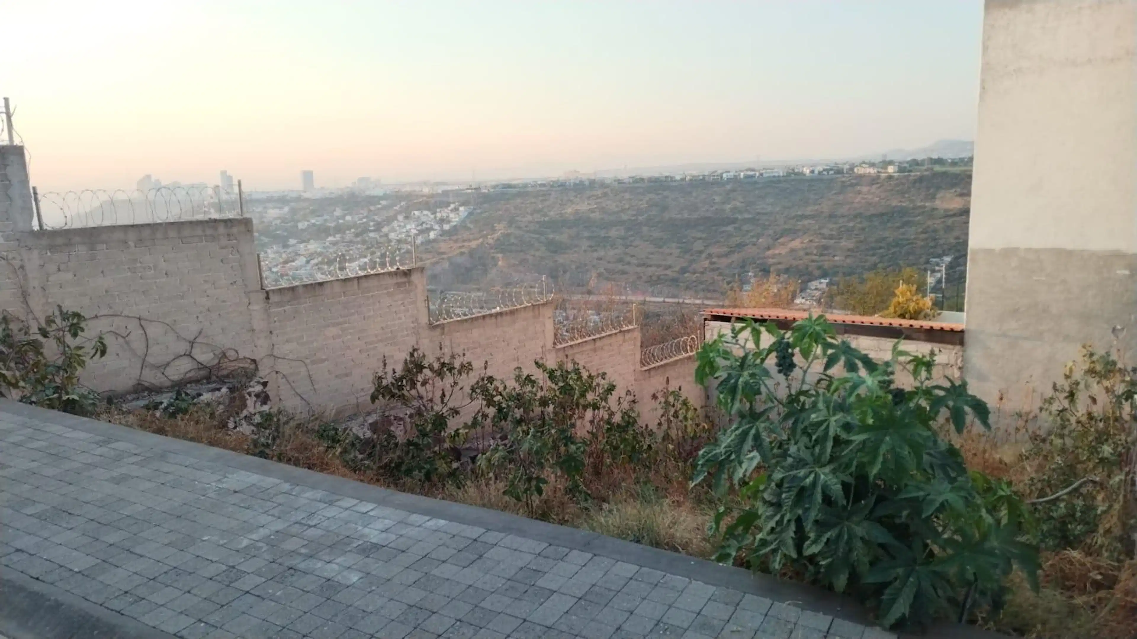 Terreno En Zona Este Milenio Iii