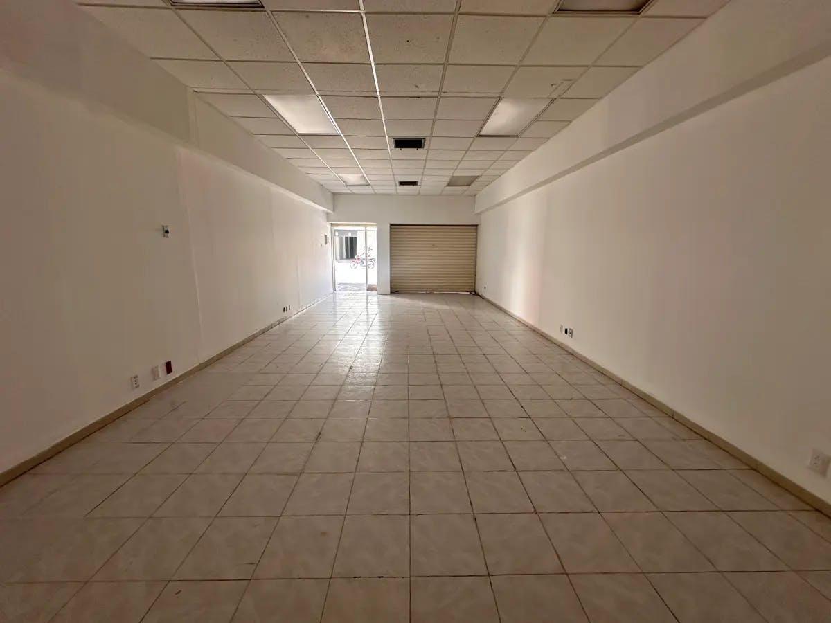 Local Comercial Spot2