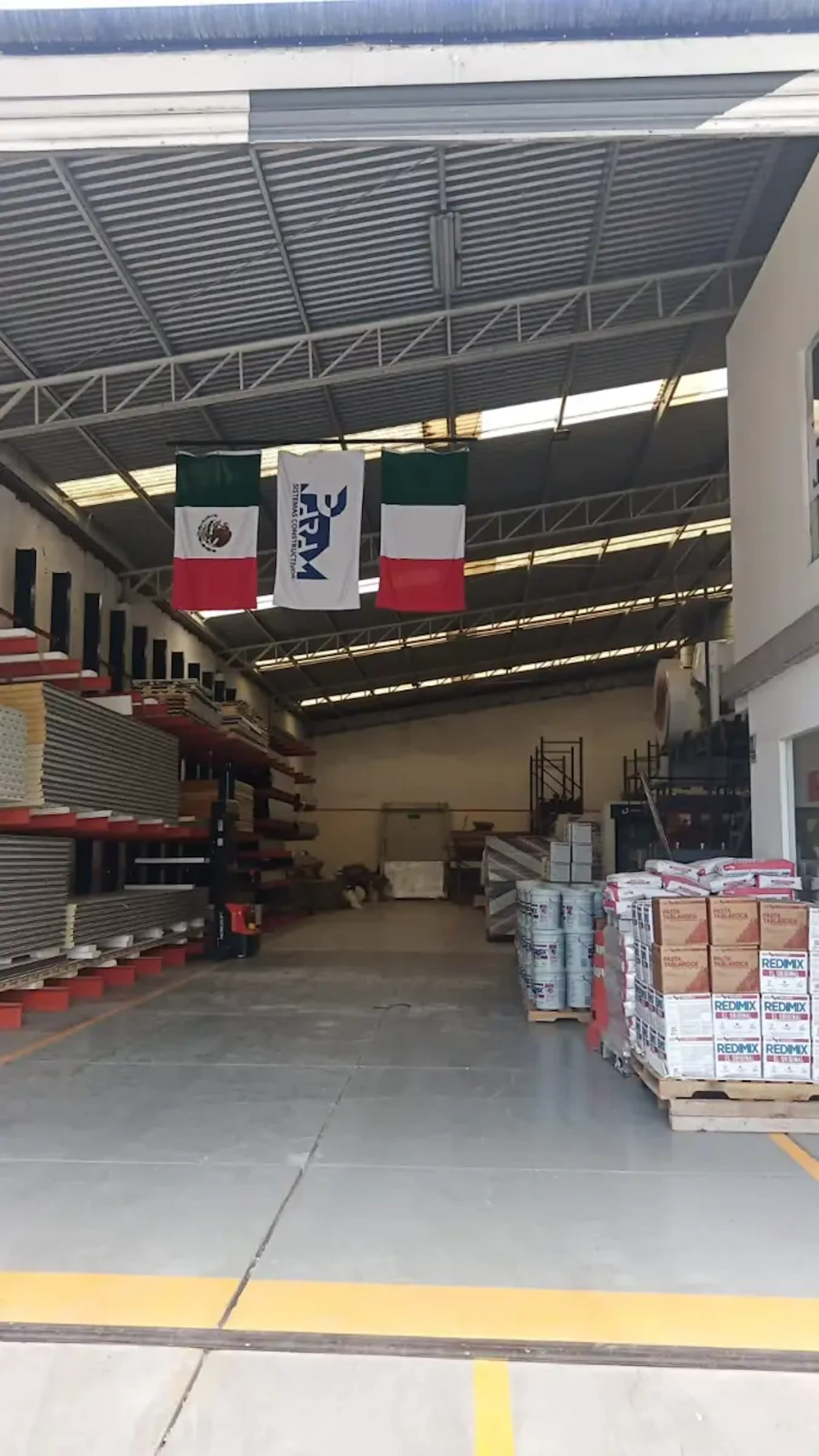 Av. Constituyentes 1