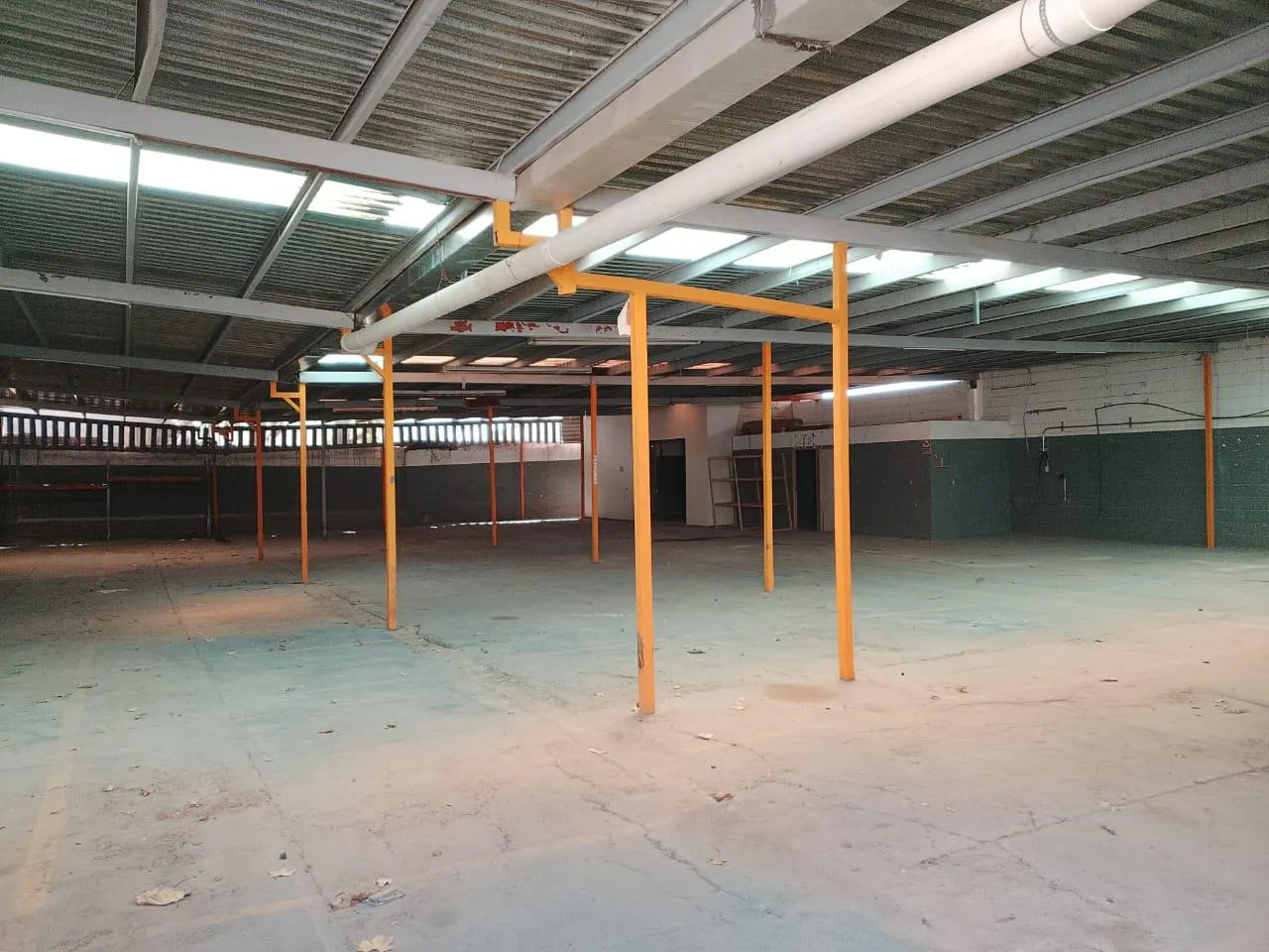Industrial Spot2