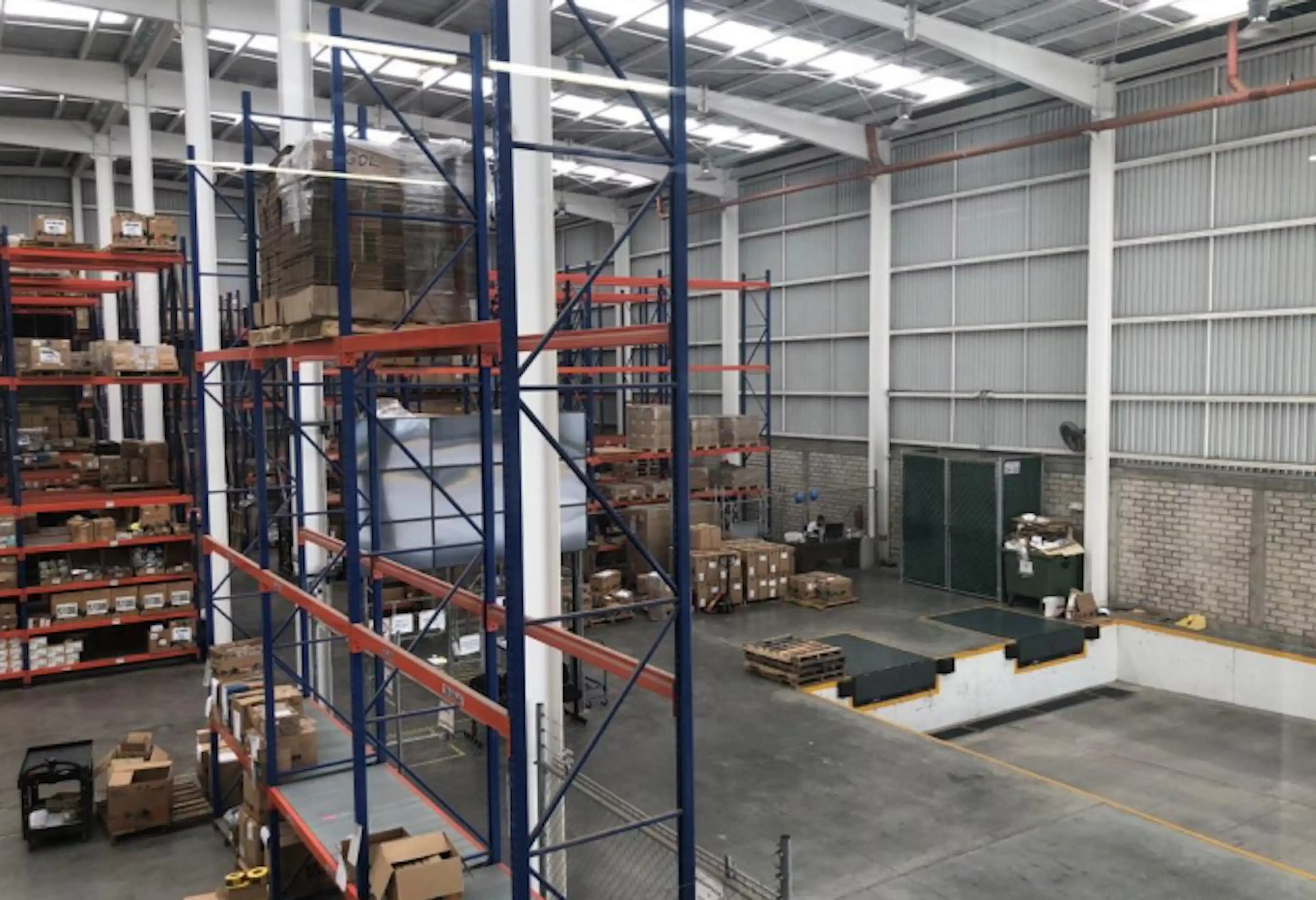 NAVE EN RENTA EN PARQUE INDUSTRIAL PERIFERICO SUR