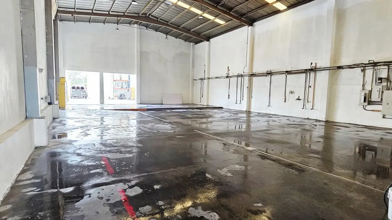 Industrial Spot2