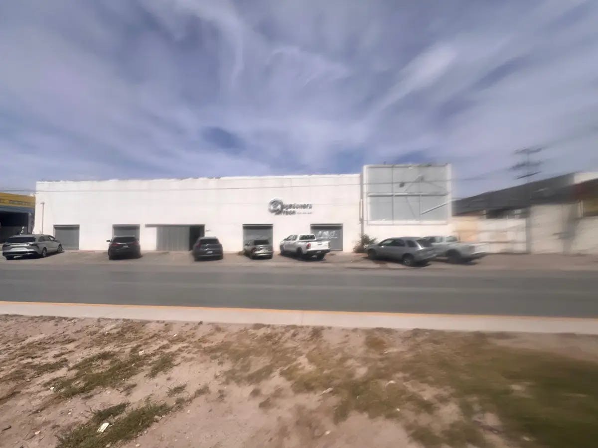 Local Comercial Spot2