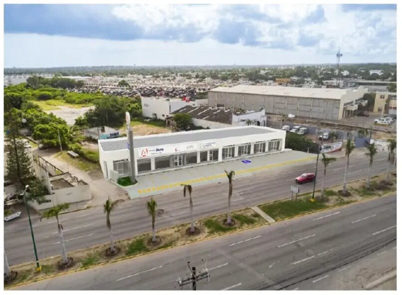 Local Comercial Spot2