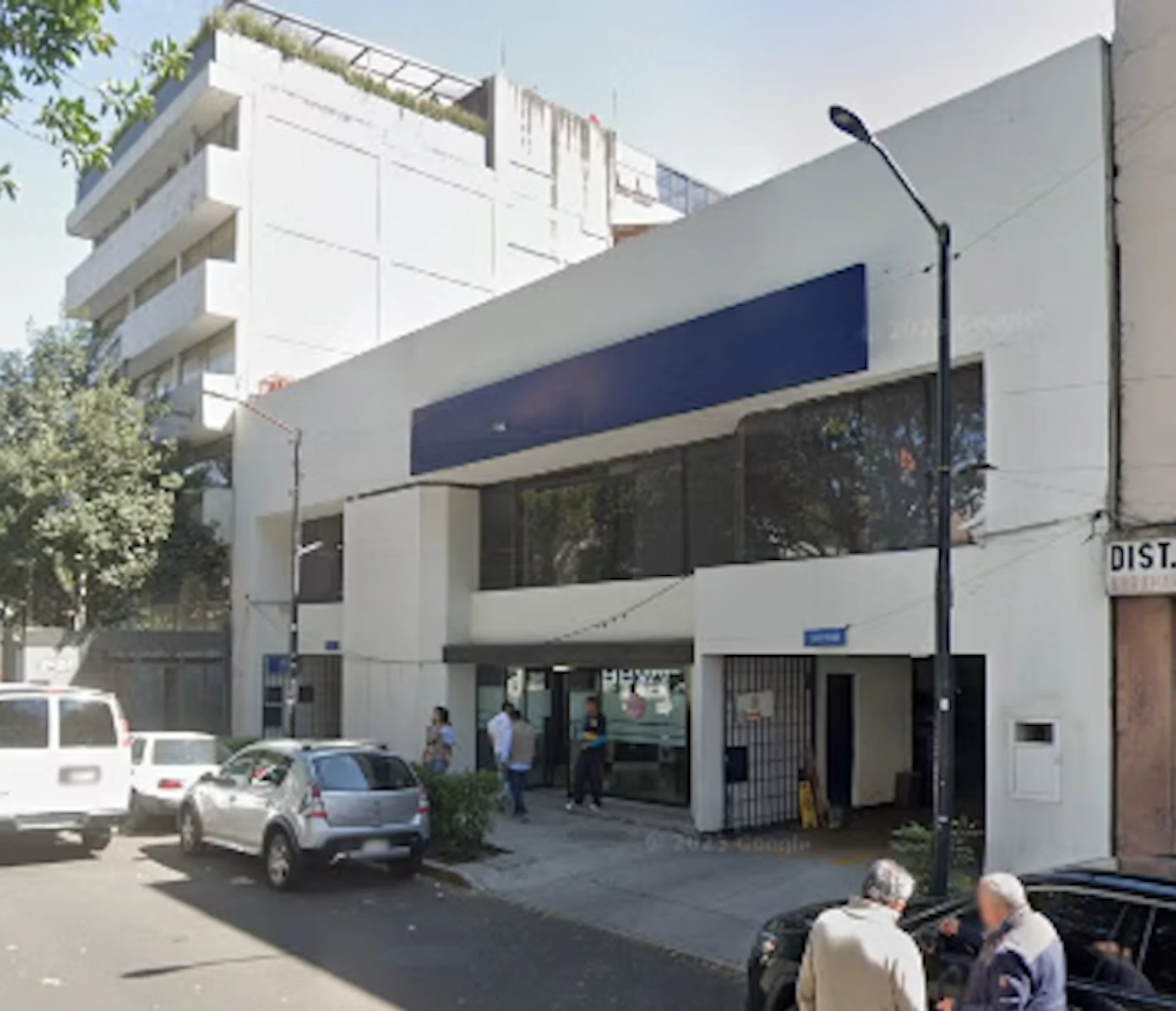 Local Comercial Spot2